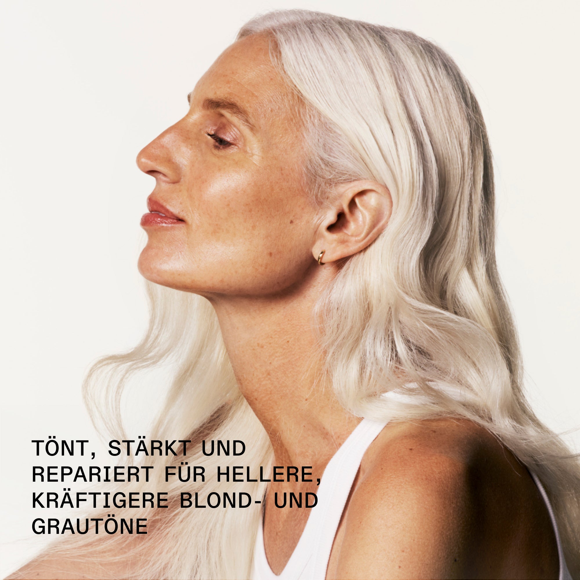 Original OLAPLEX® N°4P Blonde Enhancer Toning Shampoo